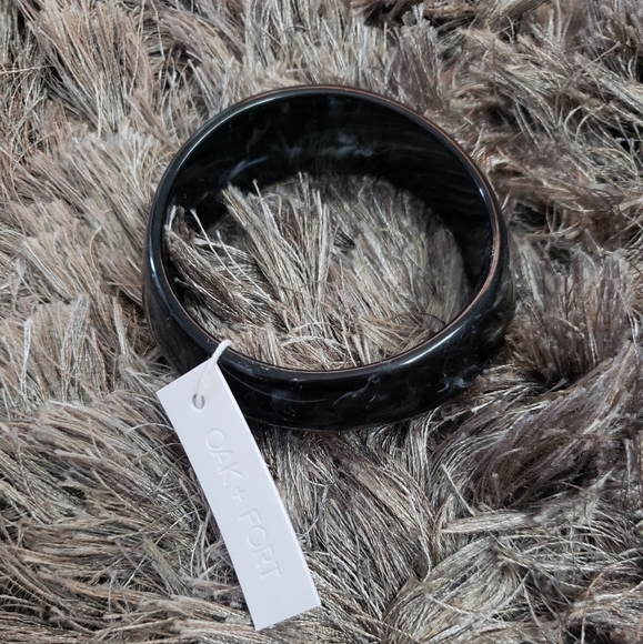 Marbled Black Bangle - Picture 2 of 3